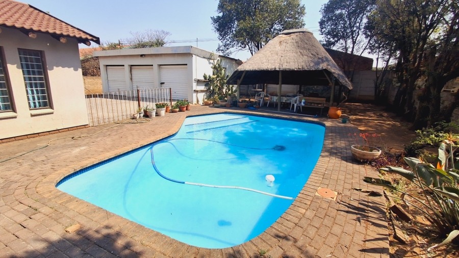 3 Bedroom Property for Sale in Vaalpark Free State